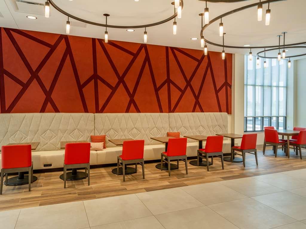 Hilton Garden Inn Jeffersonville Louisville North Интерьер фото