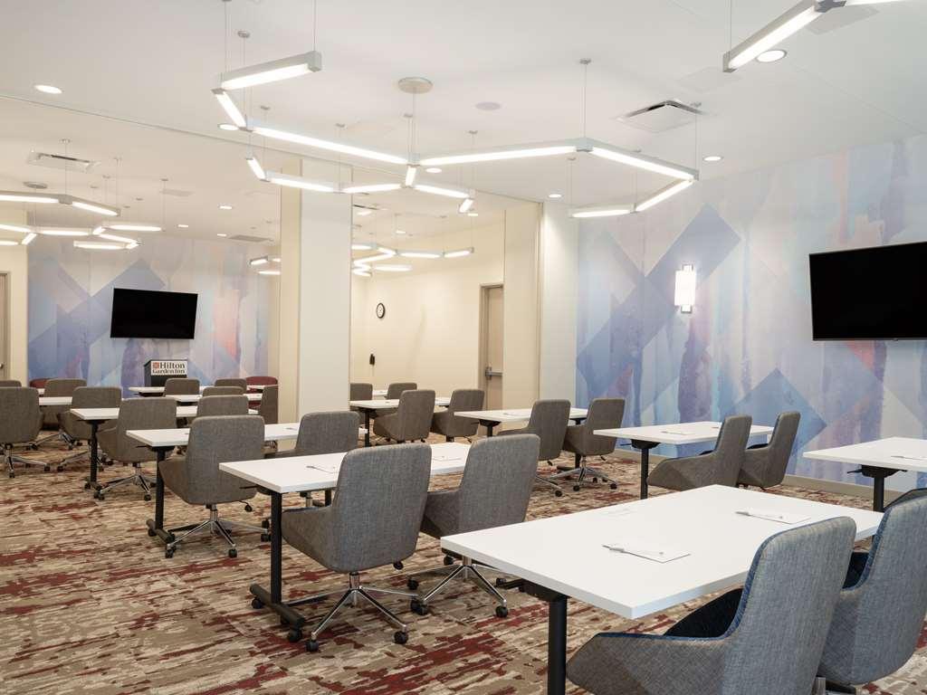 Hilton Garden Inn Jeffersonville Louisville North Удобства фото
